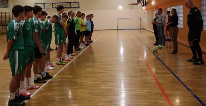 Miniaturka artykułu XVIII edycja Gminnej Ligi w halowej piłce nożnej o Puchar Wójta Gminy Białopole